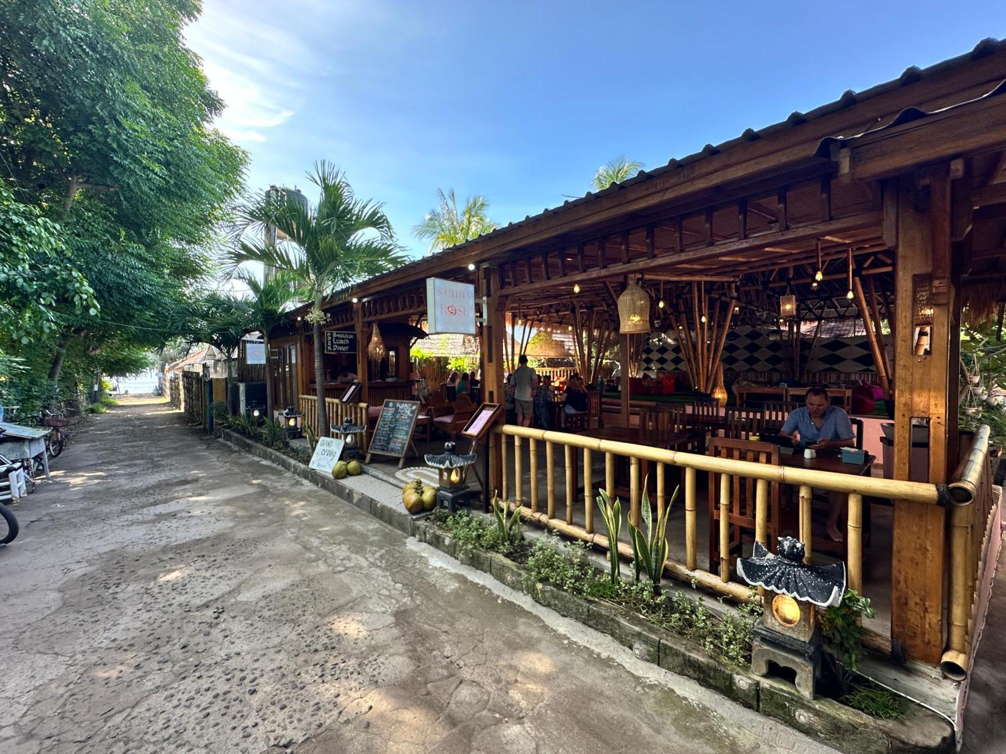 Sunny Rose Bungalows Gili Air - Adults Only Exterior photo