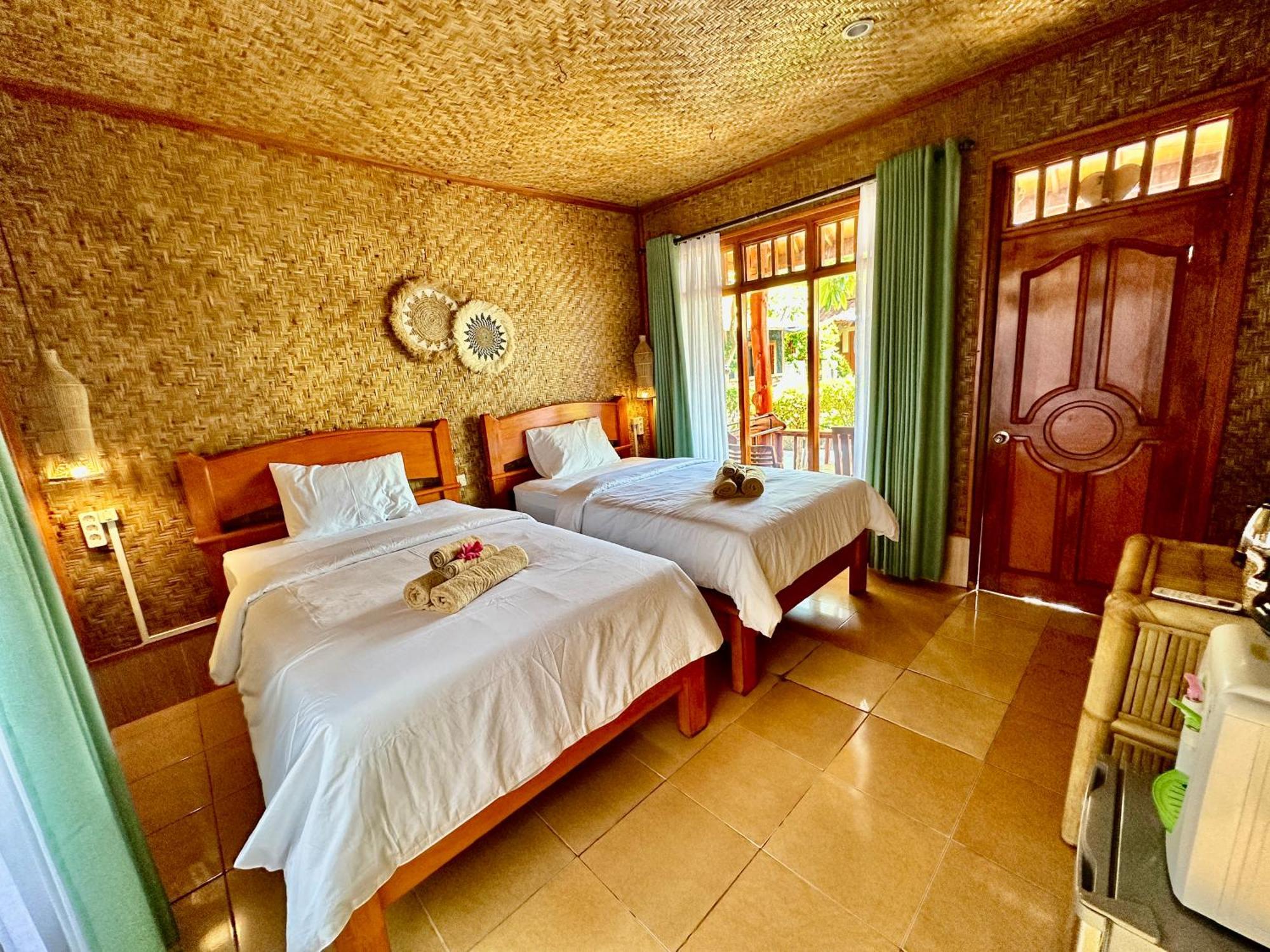 Sunny Rose Bungalows Gili Air - Adults Only Exterior photo