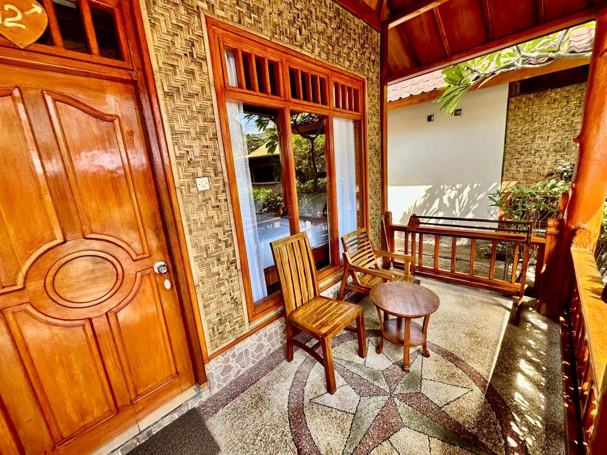 Sunny Rose Bungalows Gili Air - Adults Only Exterior photo