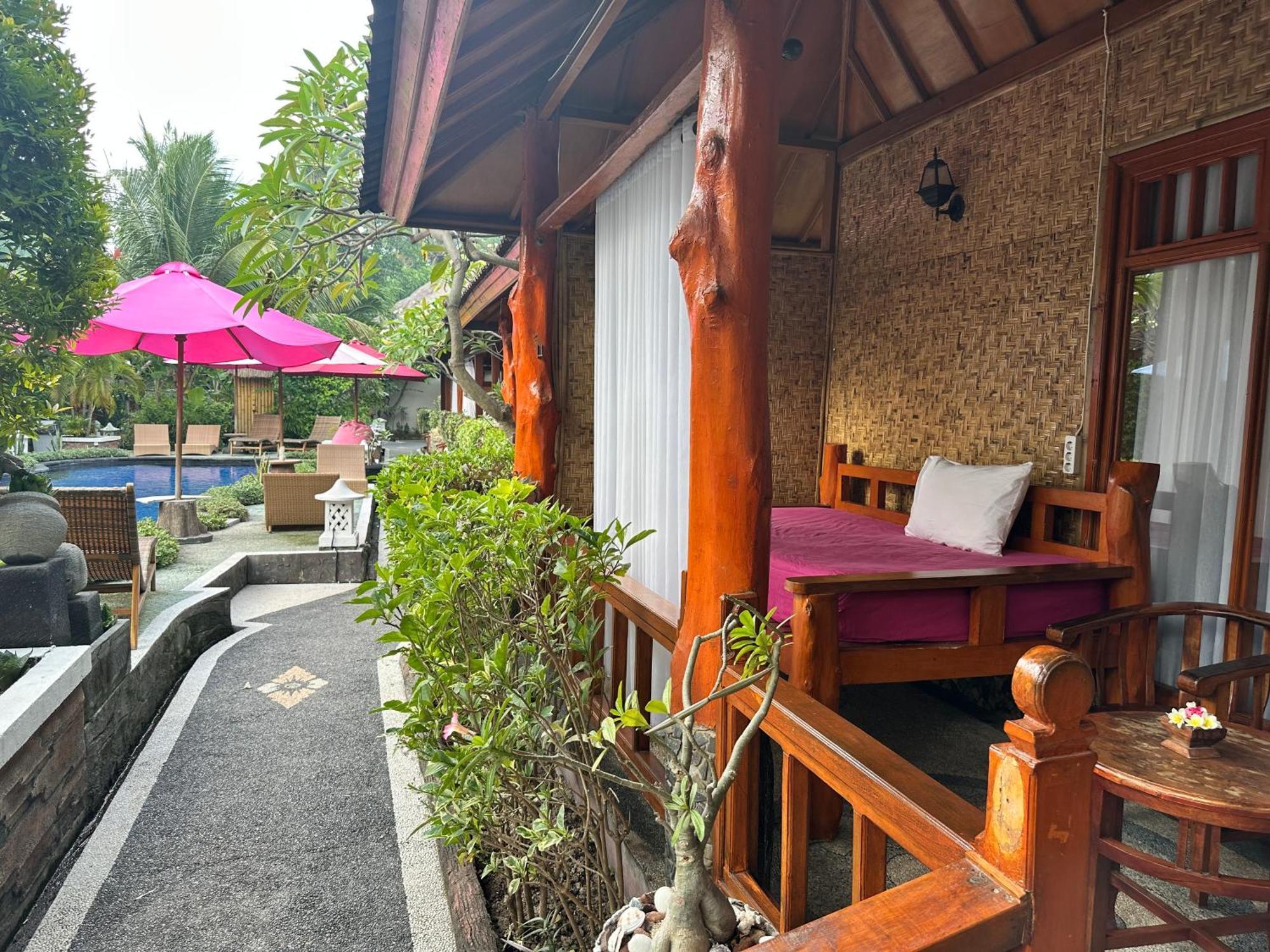 Sunny Rose Bungalows Gili Air - Adults Only Exterior photo
