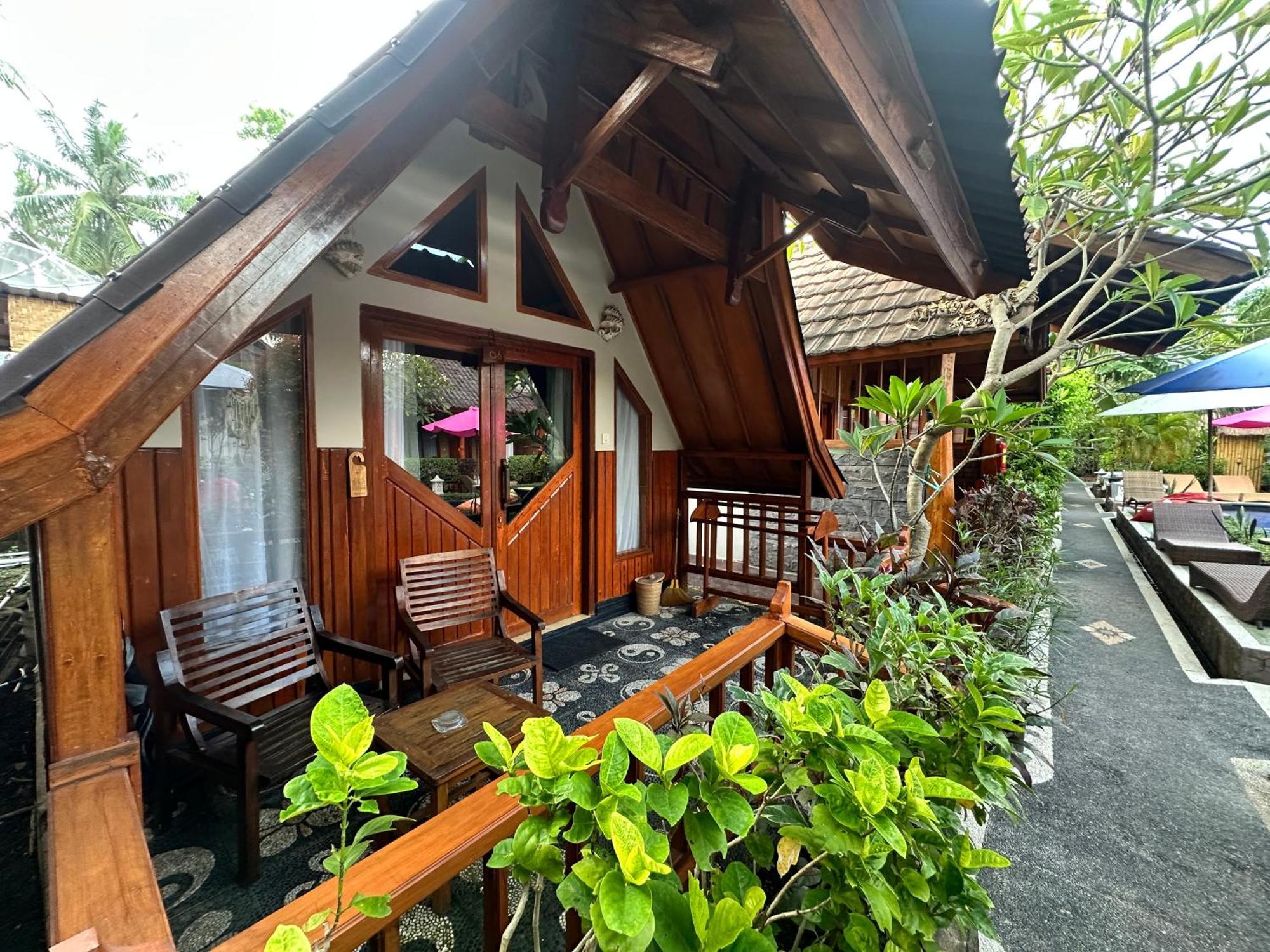 Sunny Rose Bungalows Gili Air - Adults Only Exterior photo