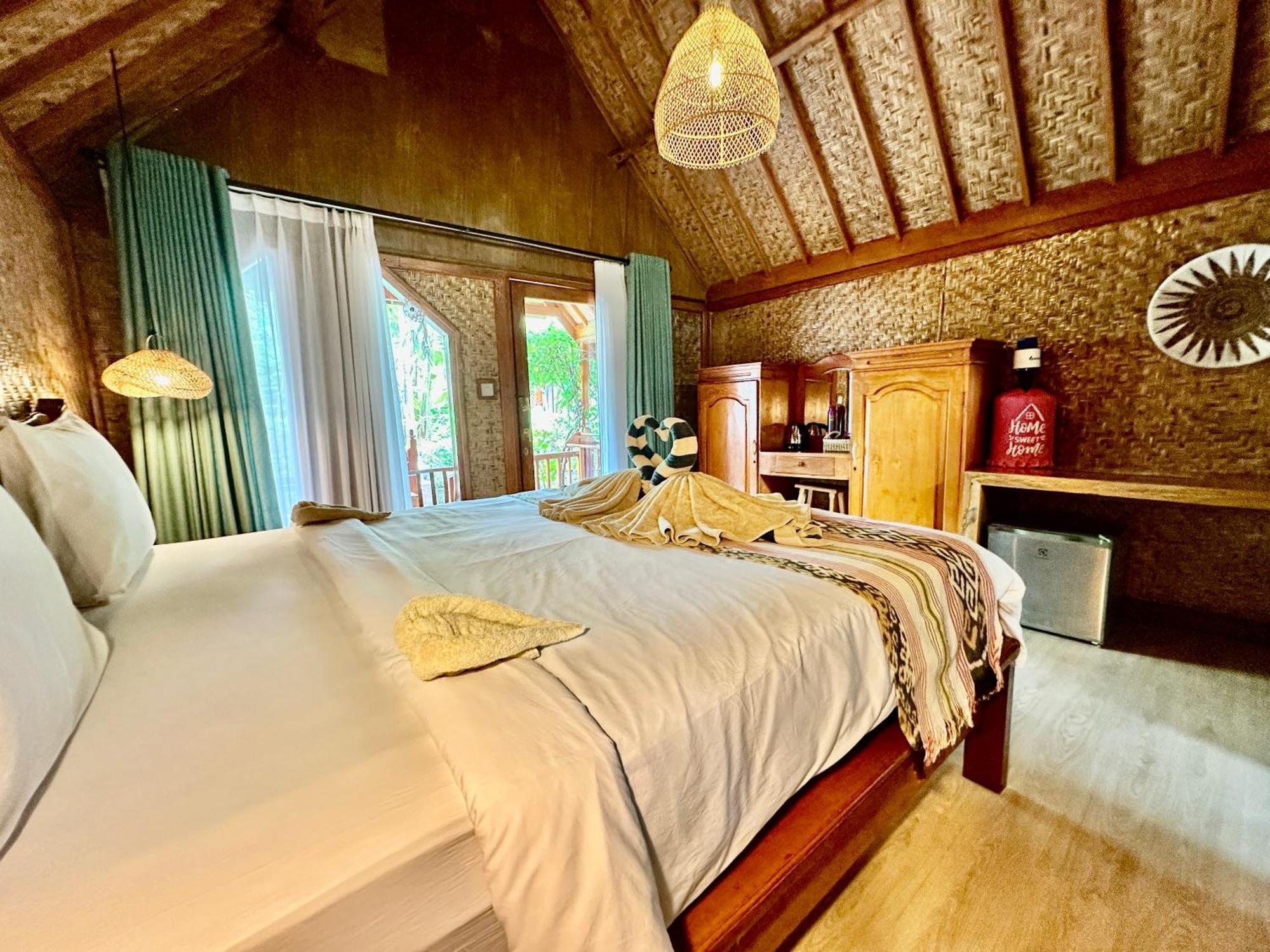 Sunny Rose Bungalows Gili Air - Adults Only Exterior photo