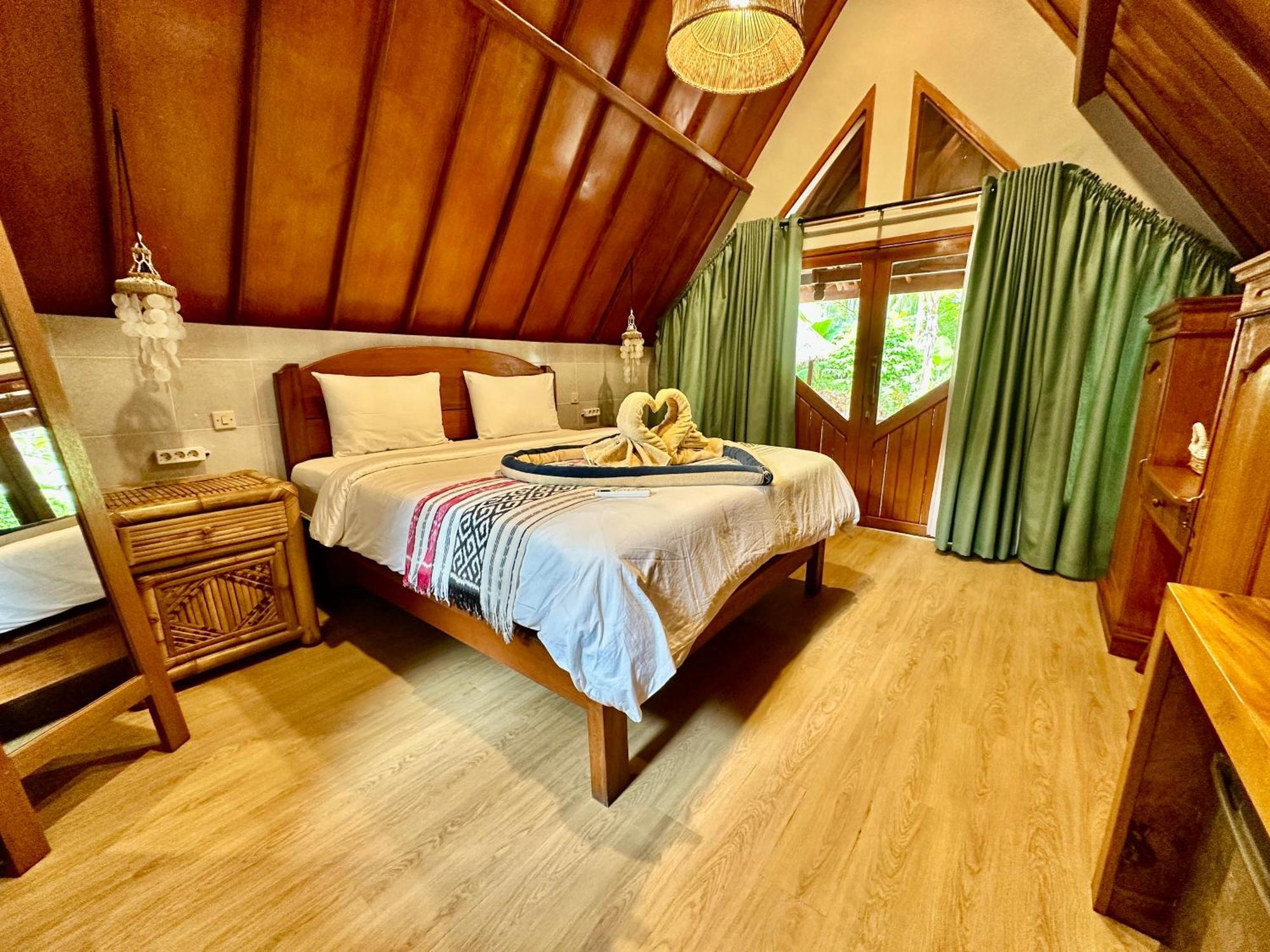 Sunny Rose Bungalows Gili Air - Adults Only Exterior photo